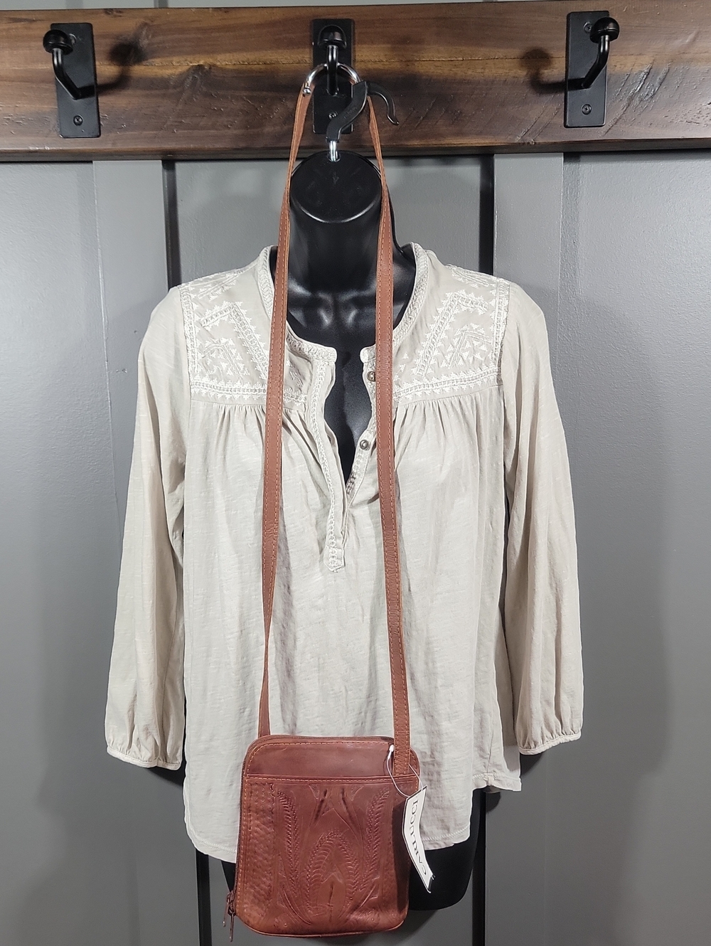 NWT Tooled Leather Crossbody - Picture 2 of 15